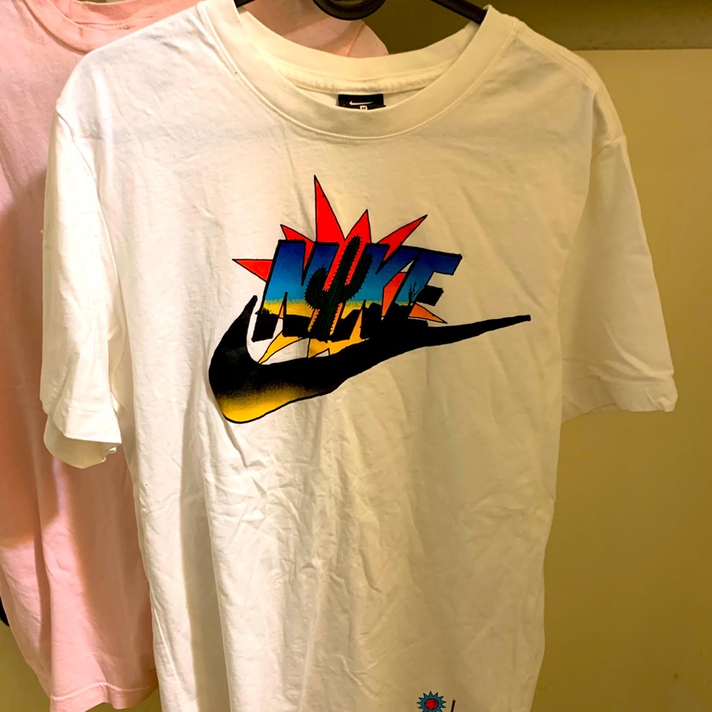 Nike T-shirt